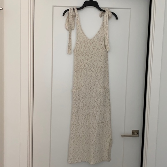 Vici Sweater Dress with pockets and tie straps